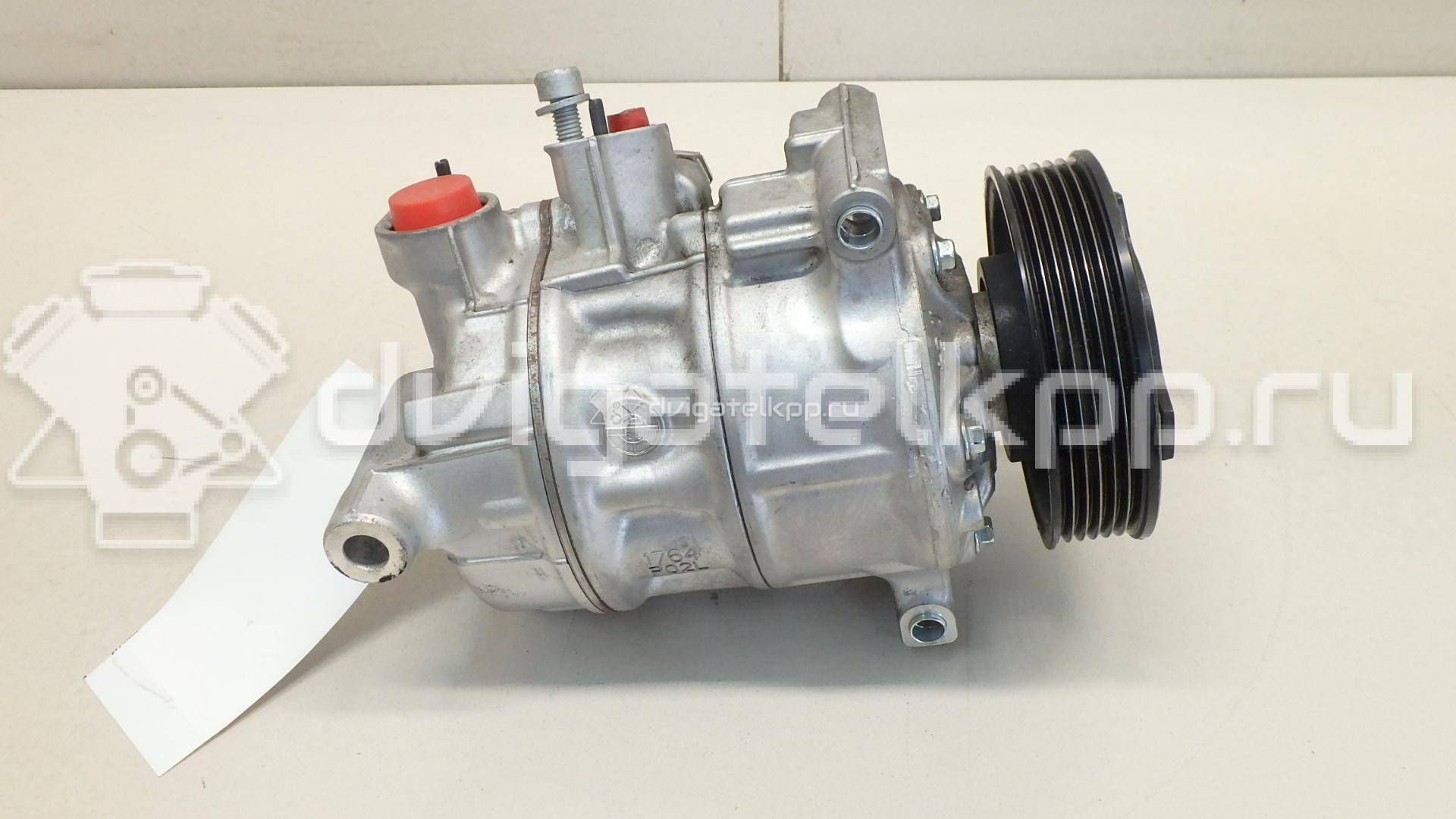 Фото Компрессор системы кондиционирования  5Q0816803F для skoda Rapid {forloop.counter}}