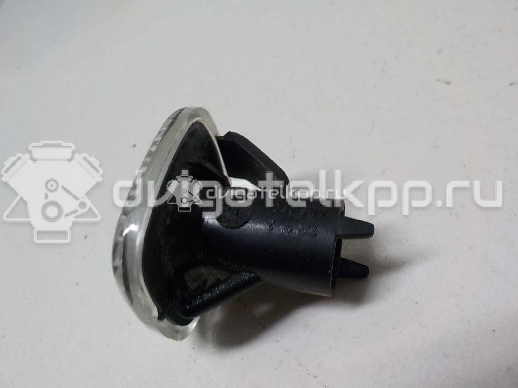 Фото Повторитель на крыло белый  1U0949127B для Skoda Roomster 5J / Octaviaii 1Z3 / Fabia / Octavia / Superb {forloop.counter}}