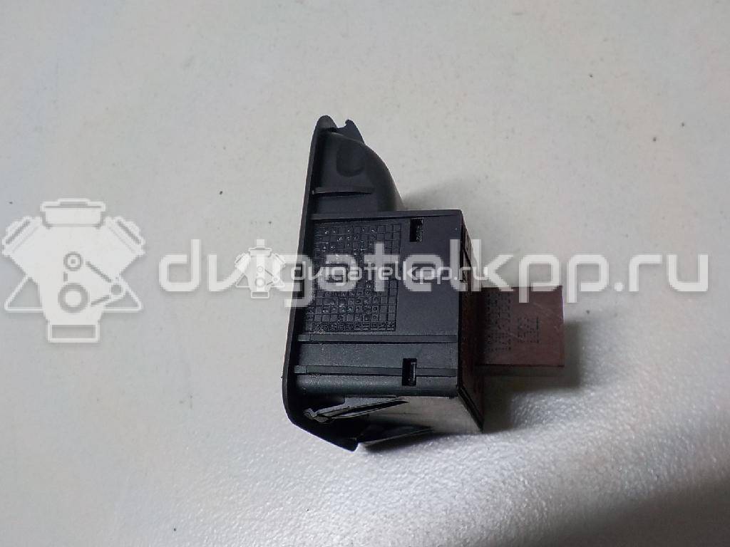 Фото Блок управления стеклоподъемниками  1Z0959858REH для Skoda Roomster 5J / Octaviaii 1Z3 / Yeti 5L / Fabia / Octavia {forloop.counter}}