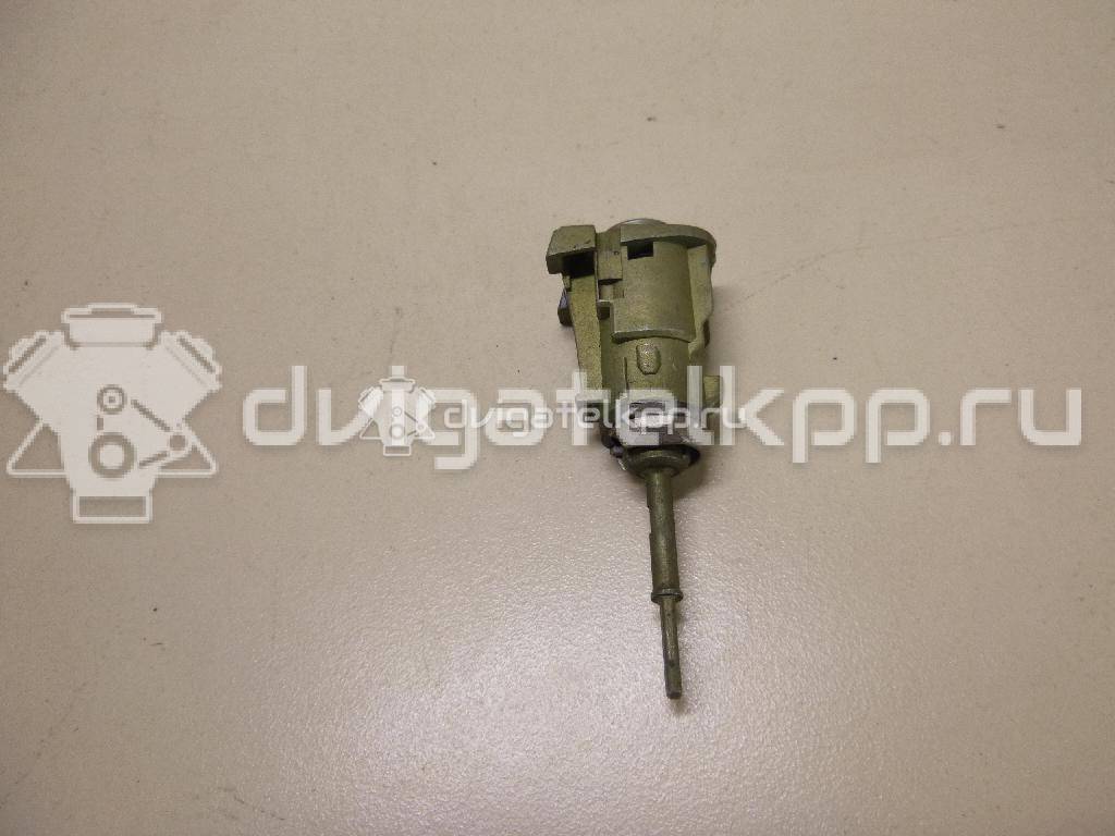 Фото Вставка замка двери лев.  3B0837167G для skoda Superb {forloop.counter}}