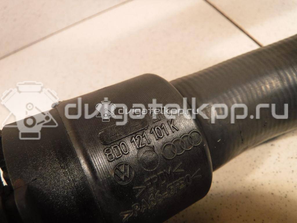 Фото Патрубок радиатора  8d0121101k для Skoda Superb {forloop.counter}}