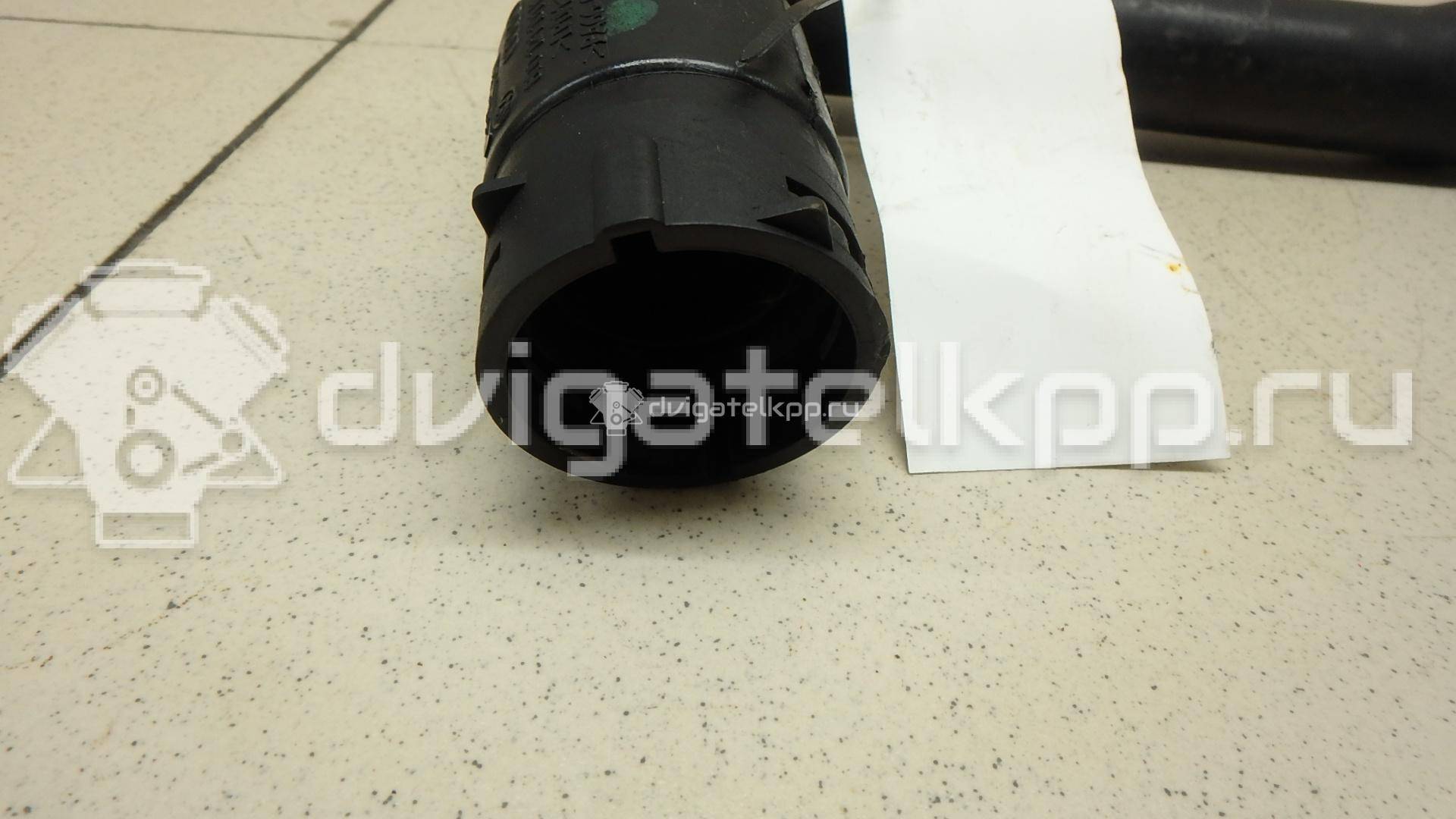 Фото Патрубок радиатора  8D0121101K для Skoda Superb {forloop.counter}}