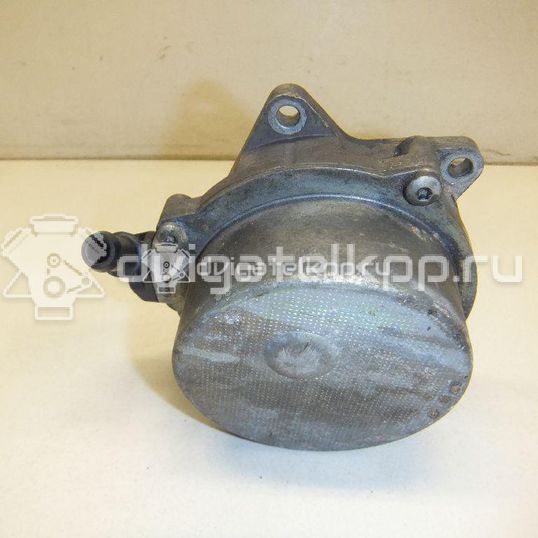 Фото Насос вакуумный  057145100K для Skoda Superb