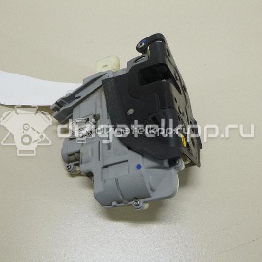 Фото Замок двери задней левой  3C4839015A для skoda Superb