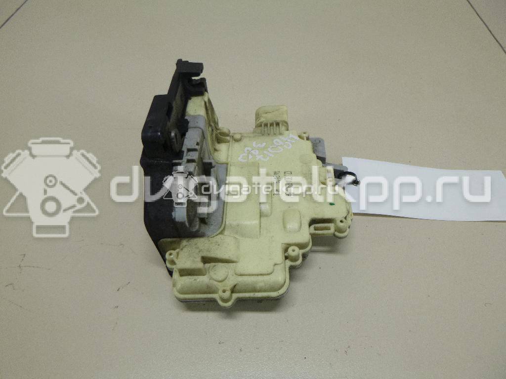 Фото Замок двери задней левой  3C4839015A для skoda Superb {forloop.counter}}