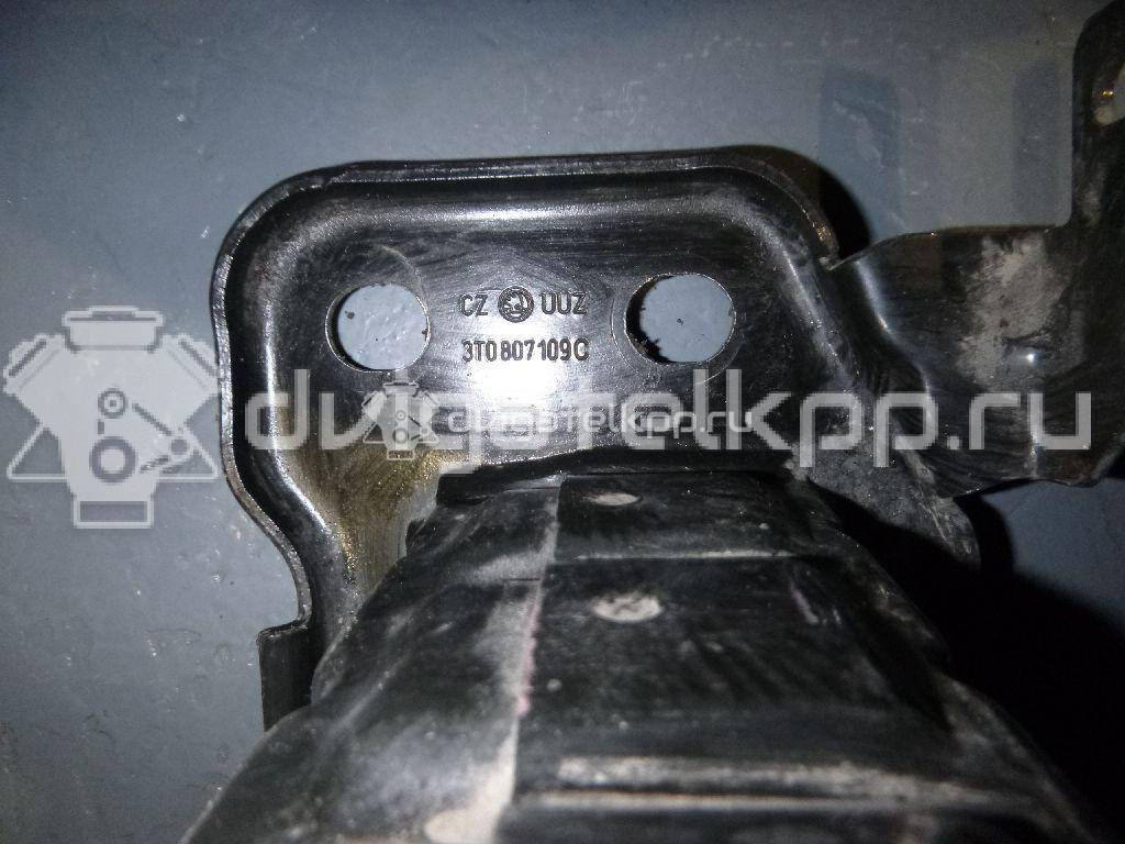 Фото Усилитель переднего бампера  3T0807109C для Skoda Superb {forloop.counter}}