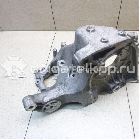 Фото Кронштейн ТНВД для двигателя A 20 DTH для Opel Astra / Insignia / Zafira / Cascada W13 160-165 л.с 16V 2.0 л Дизельное топливо 55566002