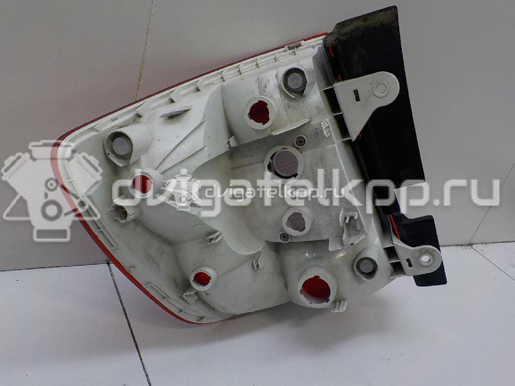 Фото Фонарь задний правый  3T9945112 для Skoda Superb {forloop.counter}}