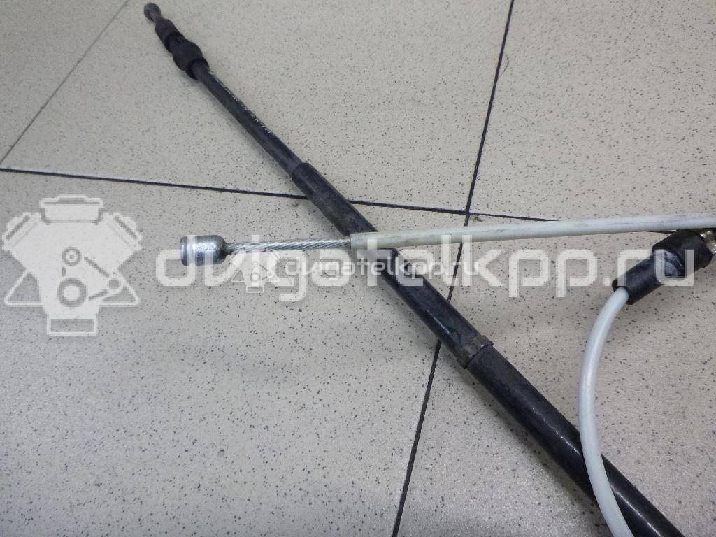 Фото Трос стояночного тормоза  3T0609721B для Skoda Superb {forloop.counter}}