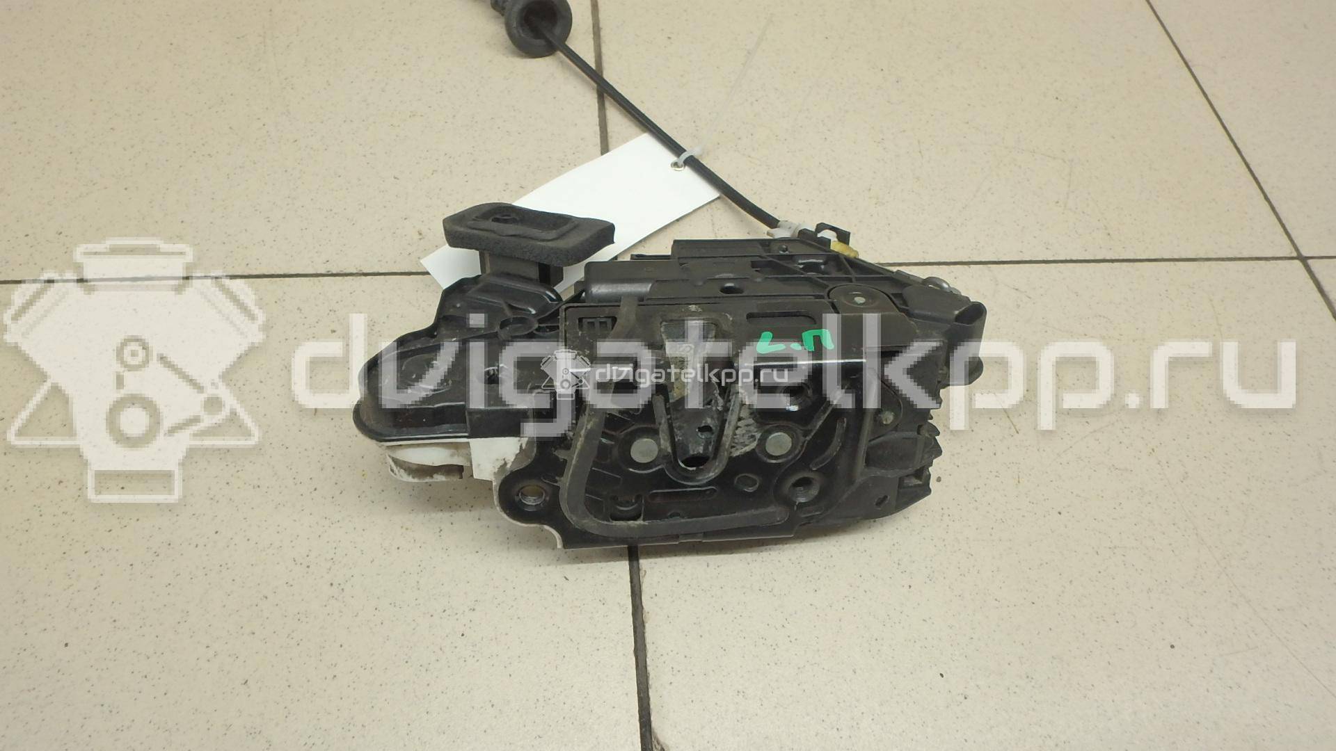 Фото Замок двери передней левой  5K1837015B для Skoda Citigo / Octavia / Yeti 5L / Rapid {forloop.counter}}