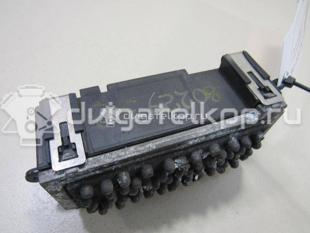 Фото Резистор отопителя  8K0820521B для skoda Yeti {forloop.counter}}