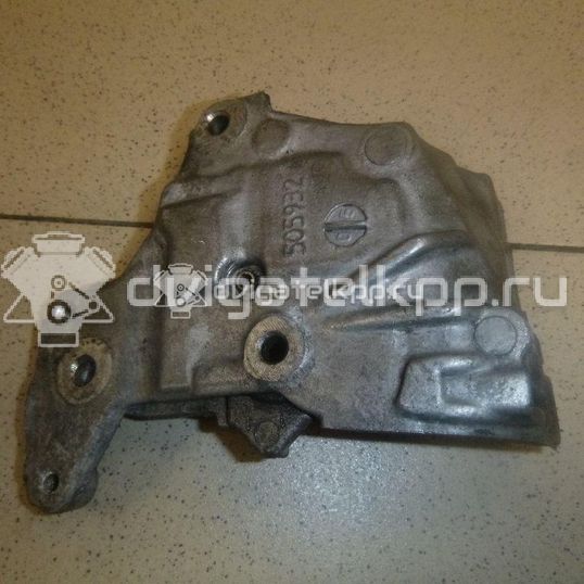 Фото Кронштейн топливного фильтра для двигателя 9HZ (DV6TED4) для Peugeot 407 / 3008 / 5008 / 1007 Km / 206 109-114 л.с 16V 1.6 л Дизельное топливо 190244