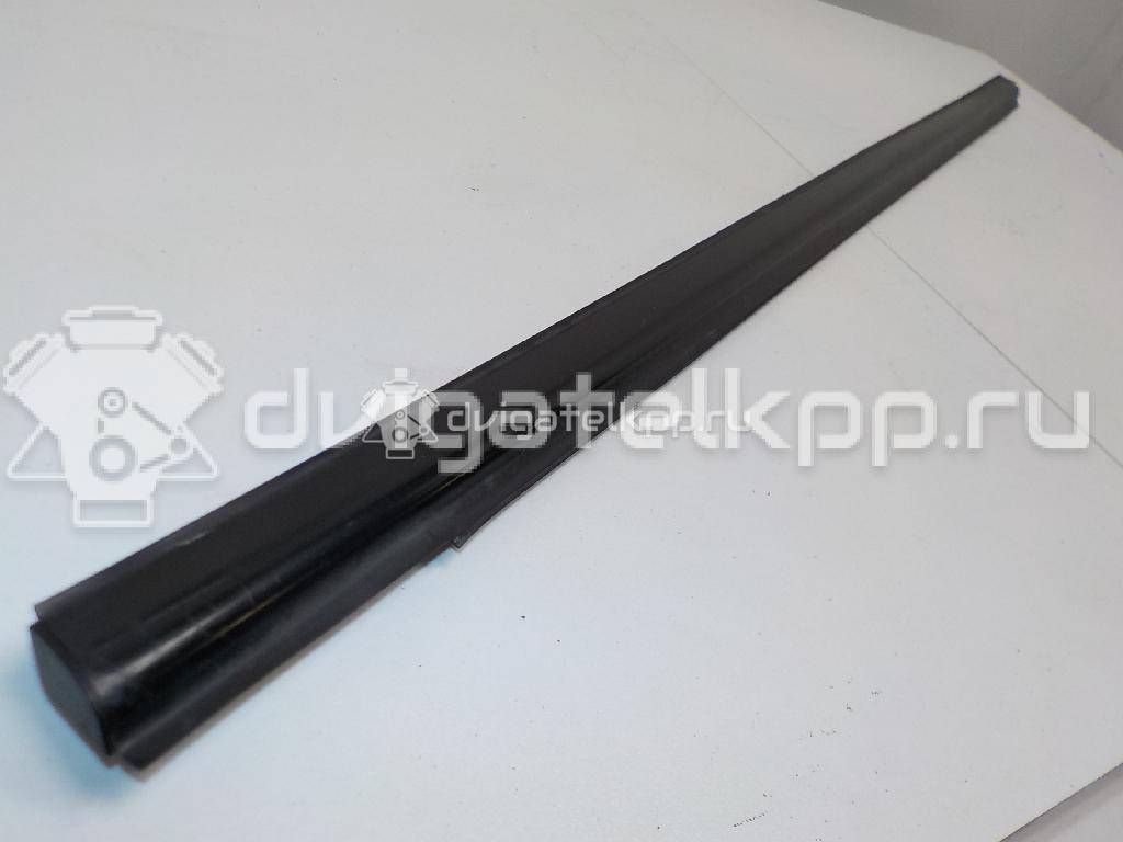 Фото Накладка стекла переднего правого  7252034002 для ssang yong Actyon New/Korando C {forloop.counter}}