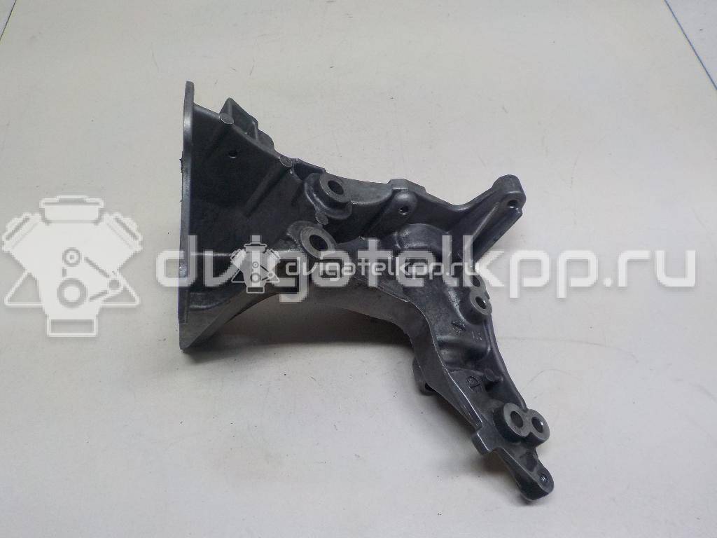 Фото Кронштейн генератора для двигателя 9HV (DV6TED4) для Peugeot 308 / 207 / 307 / Partner 90 л.с 16V 1.6 л Дизельное топливо 5706K0 {forloop.counter}}