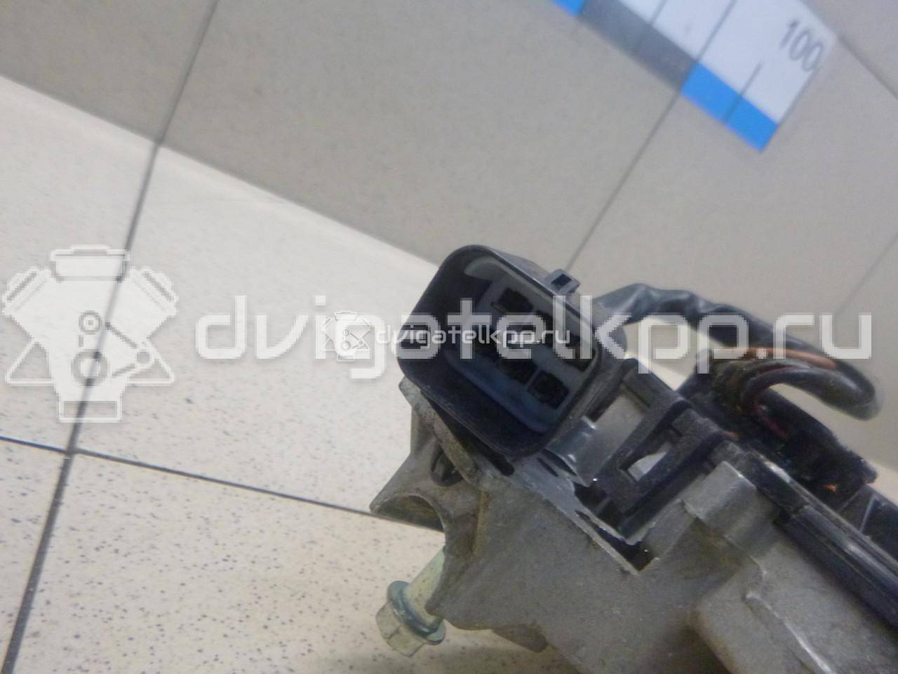 Фото Моторчик стеклоочистителя передний  8610134000 для ssang yong Actyon New/Korando C {forloop.counter}}