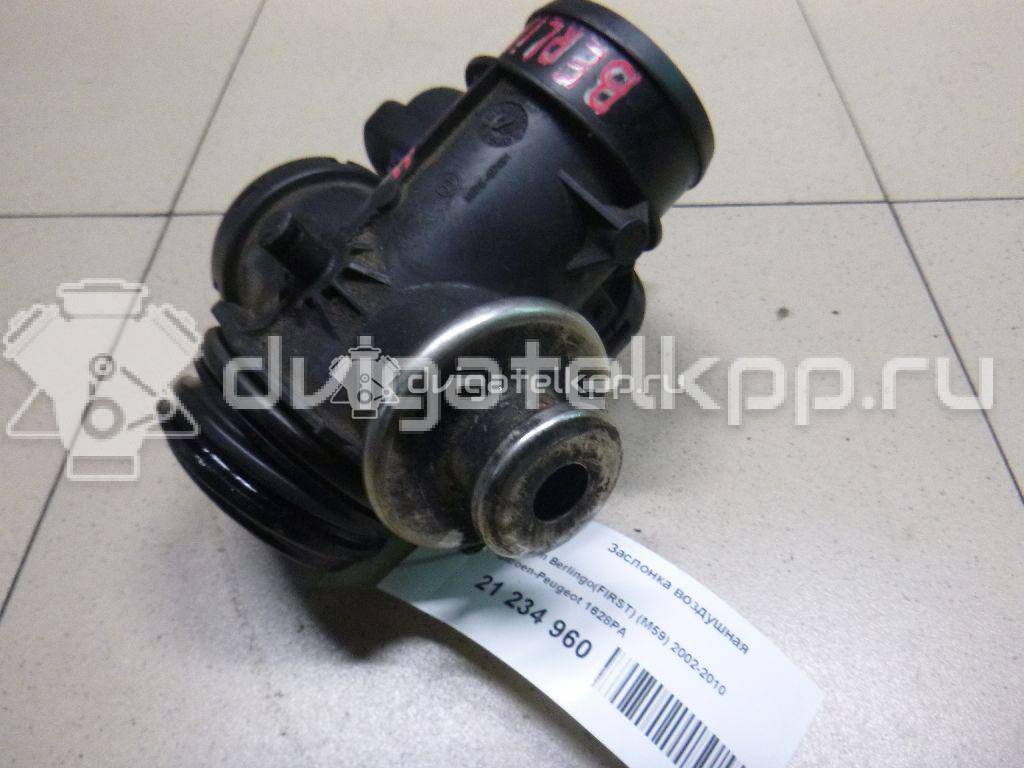 Фото Заслонка воздушная для двигателя WJY (DW8B) для Peugeot Expert / Partner / 206 / 306 69 л.с 8V 1.9 л Дизельное топливо 1628PA {forloop.counter}}