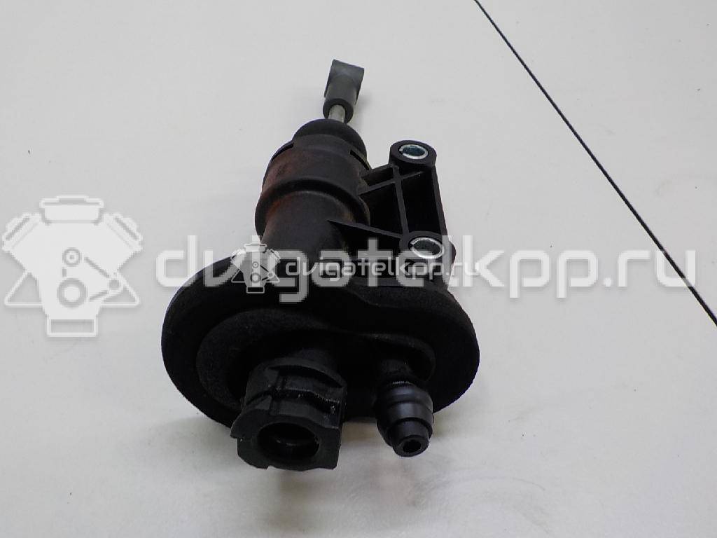 Фото Цилиндр сцепления главный  2H0721401 для Volkswagen Amarok S1B {forloop.counter}}