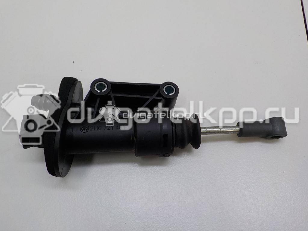 Фото Цилиндр сцепления главный  2H0721401 для Volkswagen Amarok S1B {forloop.counter}}