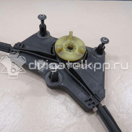 Фото Стеклоподъемник электр. передний правый  2H0837402G для Volkswagen Amarok S1B