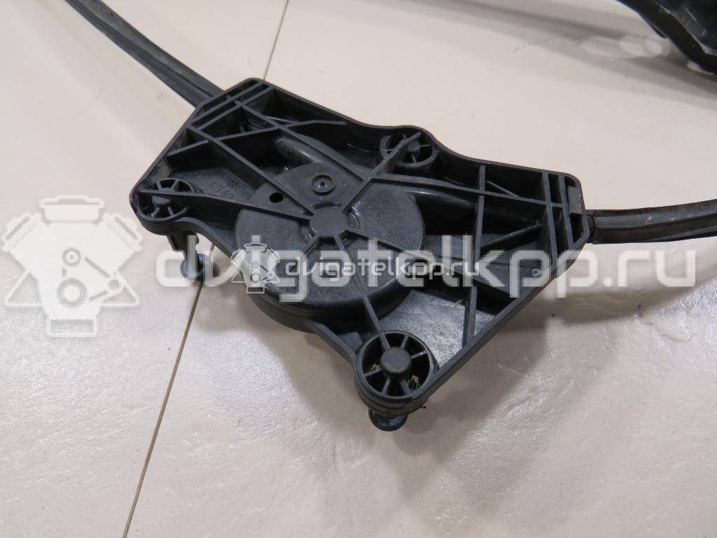 Фото Стеклоподъемник электр. передний правый  2H0837402G для Volkswagen Amarok S1B {forloop.counter}}