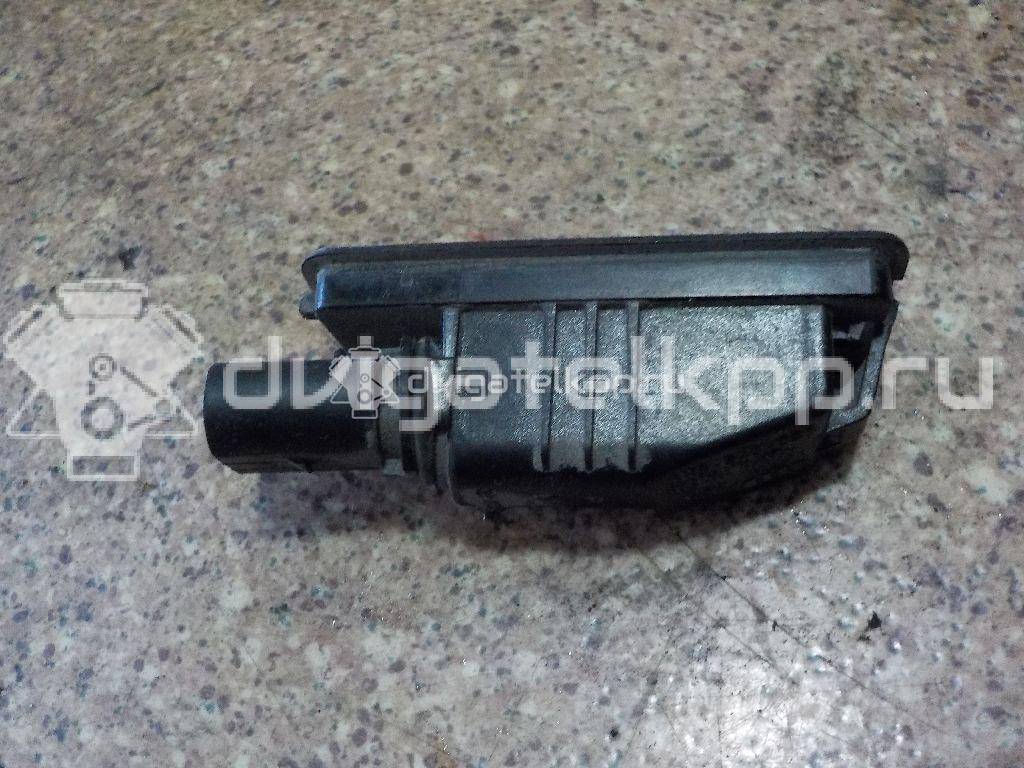 Фото Фонарь подсветки номера  1K8943021 для Volkswagen Scirocco / Polo / Touran / Amarok S1B / New Beetle {forloop.counter}}