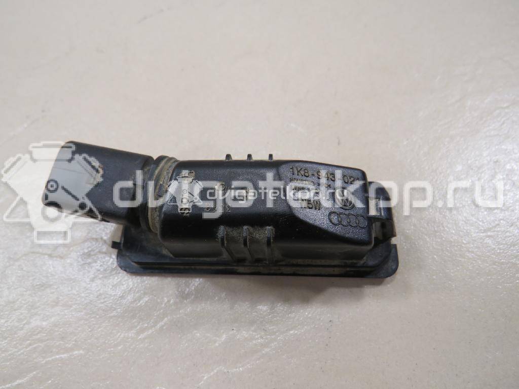 Фото Фонарь подсветки номера  1K8943021 для Volkswagen Scirocco / Polo / Touran / Amarok S1B / New Beetle {forloop.counter}}