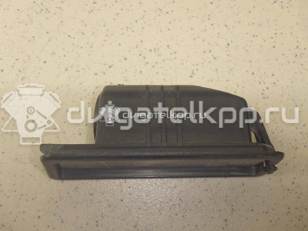 Фото Фонарь подсветки номера  1K8943021 для Volkswagen Scirocco / Polo / Touran / Amarok S1B / New Beetle {forloop.counter}}