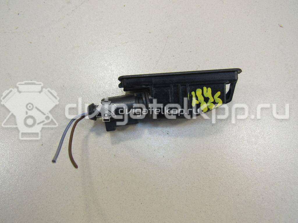 Фото Фонарь подсветки номера  1K8943021 для Volkswagen Scirocco / Polo / Touran / Amarok S1B / New Beetle {forloop.counter}}