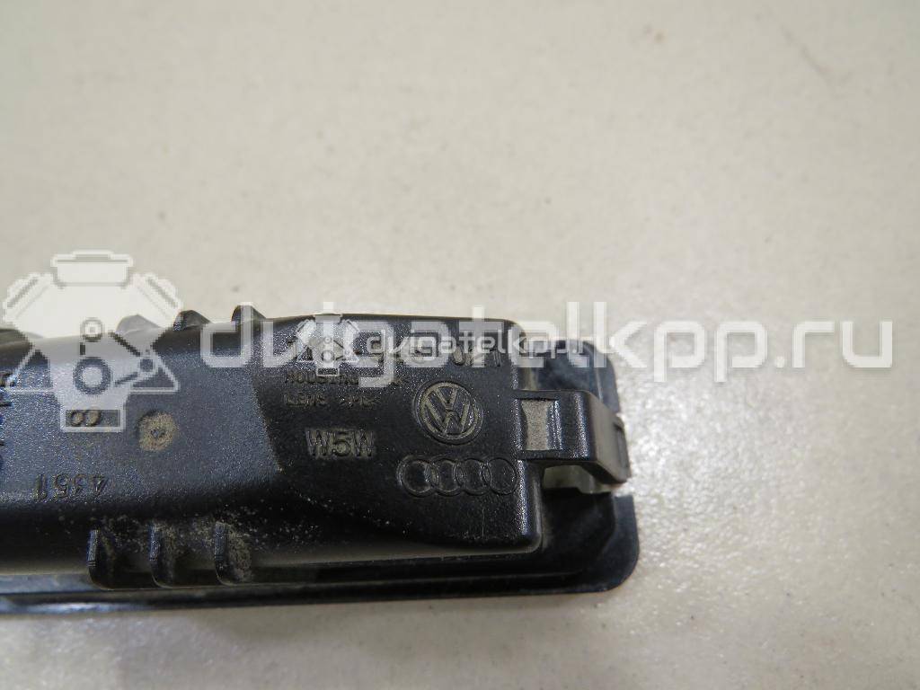 Фото Фонарь подсветки номера  1K8943021 для Volkswagen Scirocco / Polo / Touran / Amarok S1B / New Beetle {forloop.counter}}