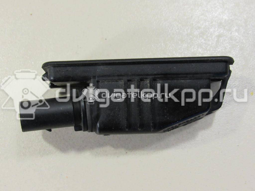 Фото Фонарь подсветки номера  1K8943021 для Volkswagen Scirocco / Polo / Touran / Amarok S1B / New Beetle {forloop.counter}}