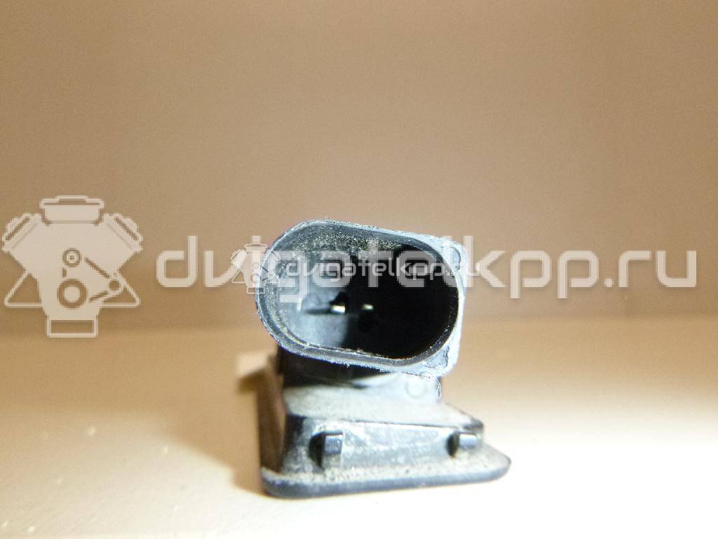 Фото Фонарь подсветки номера  1K8943021 для Volkswagen Scirocco / Polo / Touran / Amarok S1B / New Beetle {forloop.counter}}