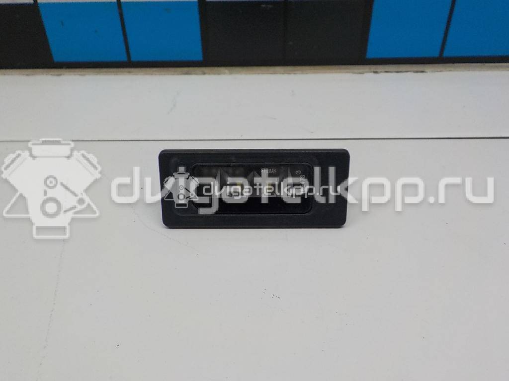 Фото Фонарь подсветки номера  1K8943021 для Volkswagen Scirocco / Polo / Touran / Amarok S1B / New Beetle {forloop.counter}}