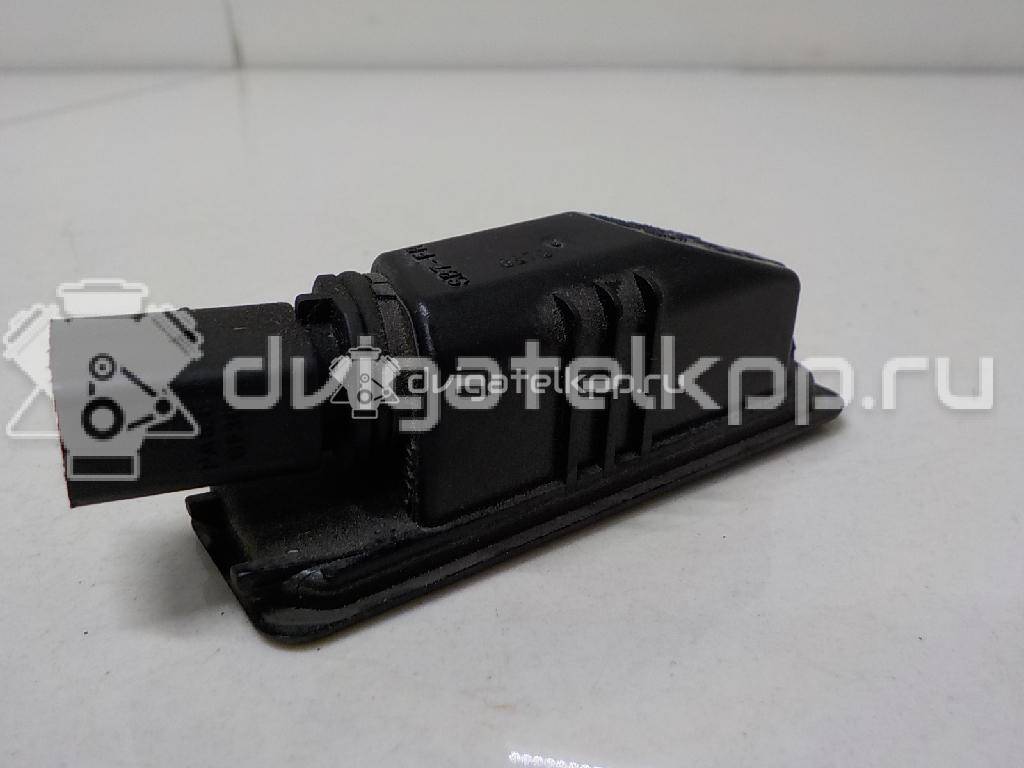 Фото Фонарь подсветки номера  1K8943021 для Volkswagen Scirocco / Polo / Touran / Amarok S1B / New Beetle {forloop.counter}}