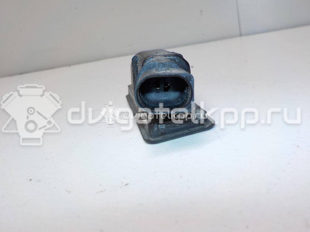 Фото Фонарь подсветки номера  1K8943021 для Volkswagen Scirocco / Polo / Touran / Amarok S1B / New Beetle {forloop.counter}}