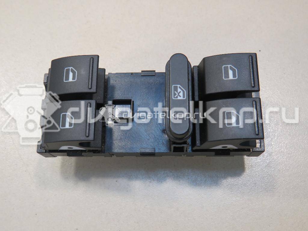 Фото Блок управления стеклоподъемниками  1K4959857B для Volkswagen Tiguan / Touran / Amarok S1B / Cc / Golf {forloop.counter}}