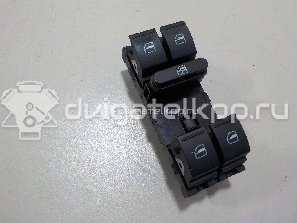 Фото Блок управления стеклоподъемниками  1K4959857B для Volkswagen Tiguan / Touran / Amarok S1B / Cc / Golf {forloop.counter}}