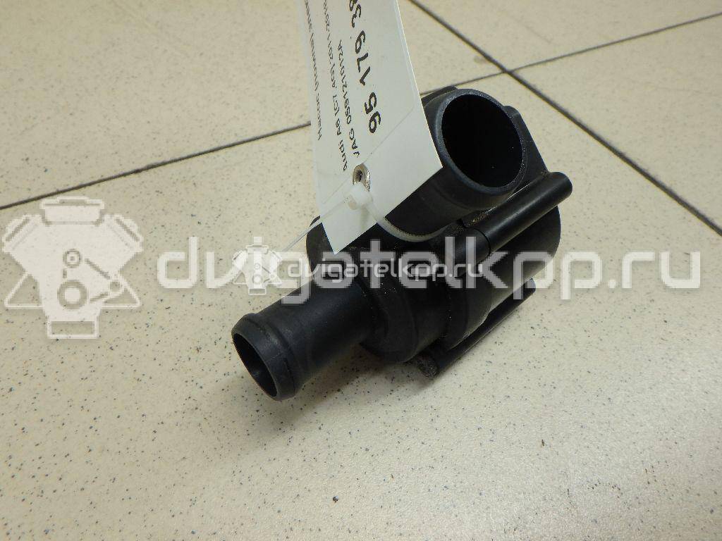 Фото Насос (помпа) электрический  059121012A для Volkswagen Amarok S1B / Touareg / Phaeton 3D / Crafter / Beetle {forloop.counter}}