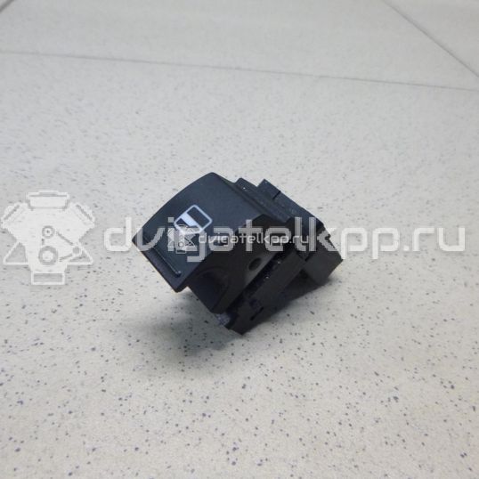 Фото Кнопка стеклоподъемника  7L6959855B3X1 для Volkswagen Scirocco / Tiguan / Touran / Amarok S1B / Cc