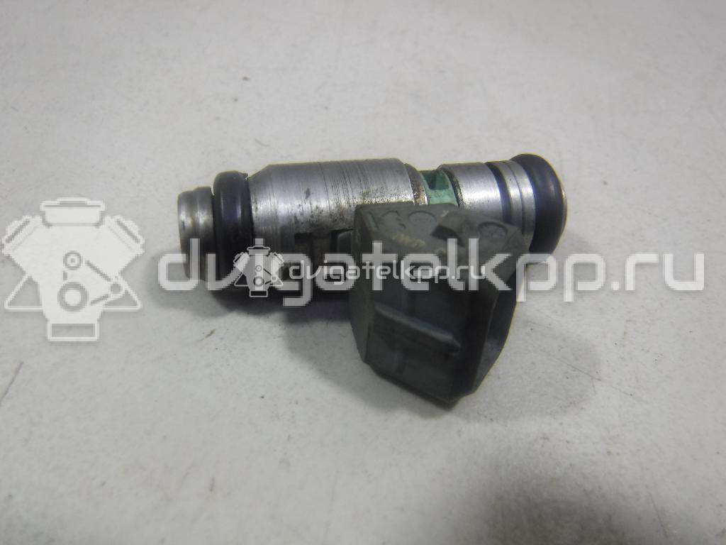 Фото Форсунка инжекторная электрическая  032906031A для Volkswagen Polo / Caddy / Vento 1H2 / Golf {forloop.counter}}