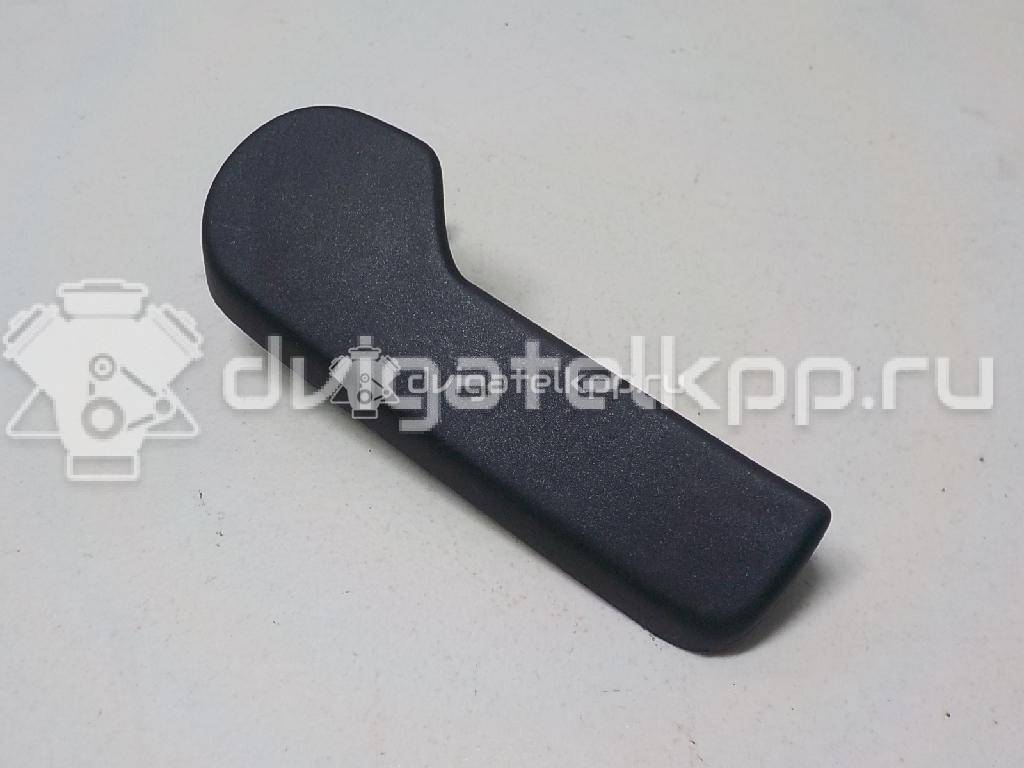 Фото Ручка открывания капота  1J1823533C для vw Caddy III {forloop.counter}}
