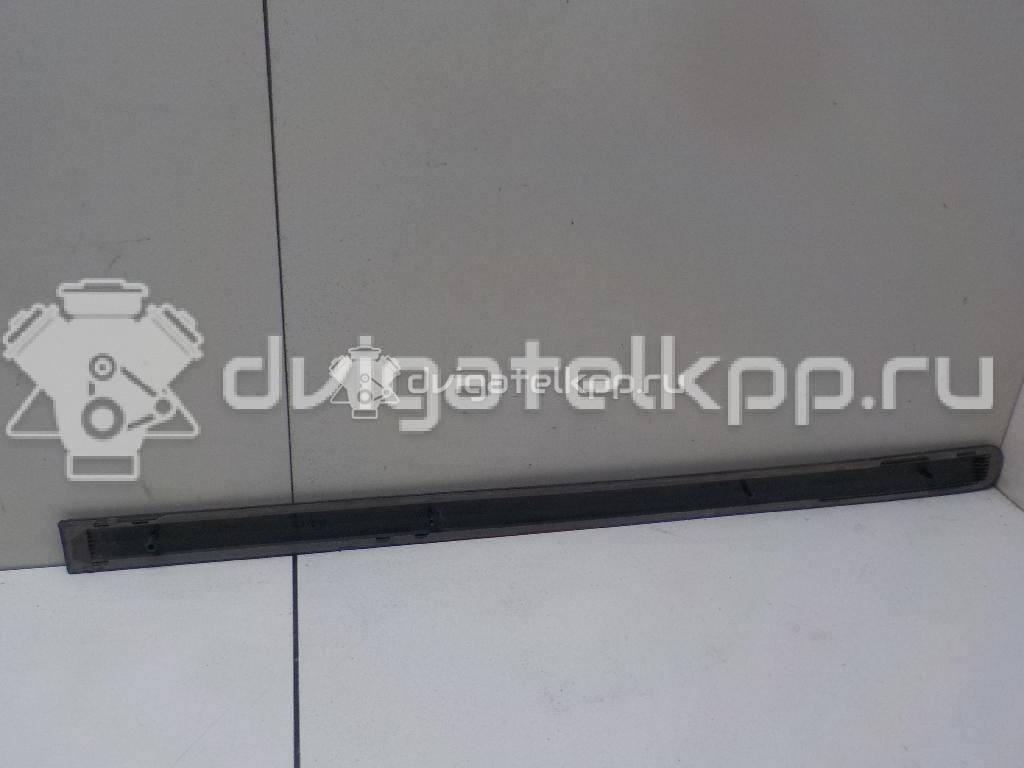 Фото Молдинг заднего крыла левого  2K0853535E для Volkswagen Caddy {forloop.counter}}