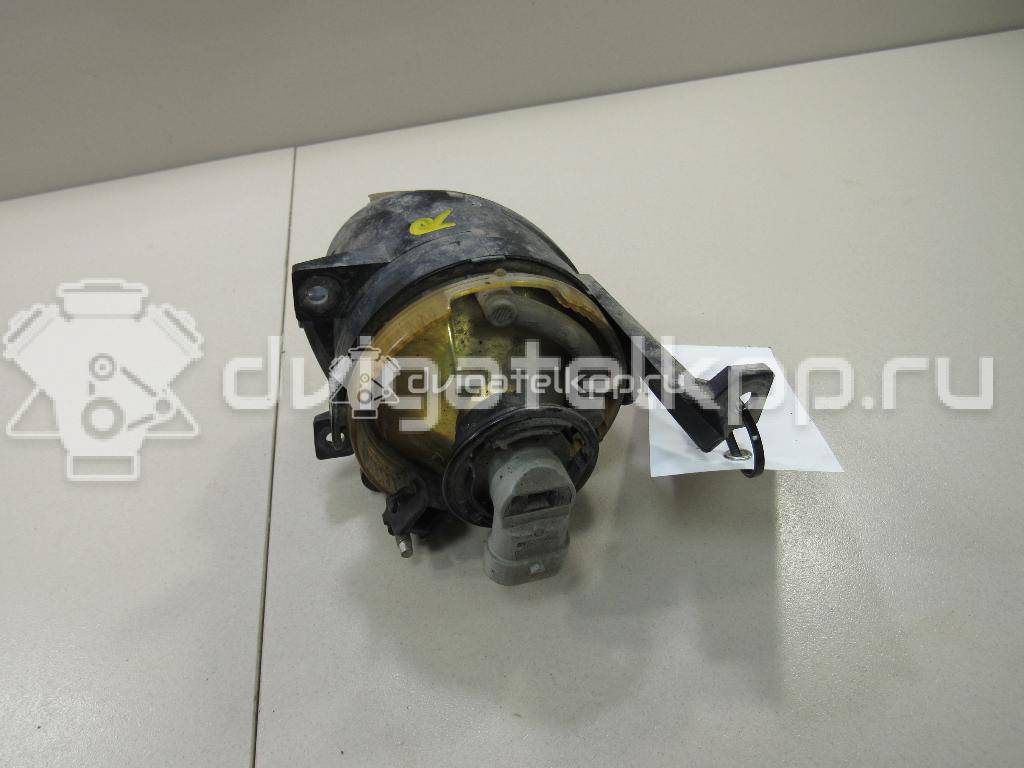 Фото Фара противотуманная правая  1T0941700C для Volkswagen Tiguan / Touran / Cc / Eos 1F7, 1F8 / Golf {forloop.counter}}