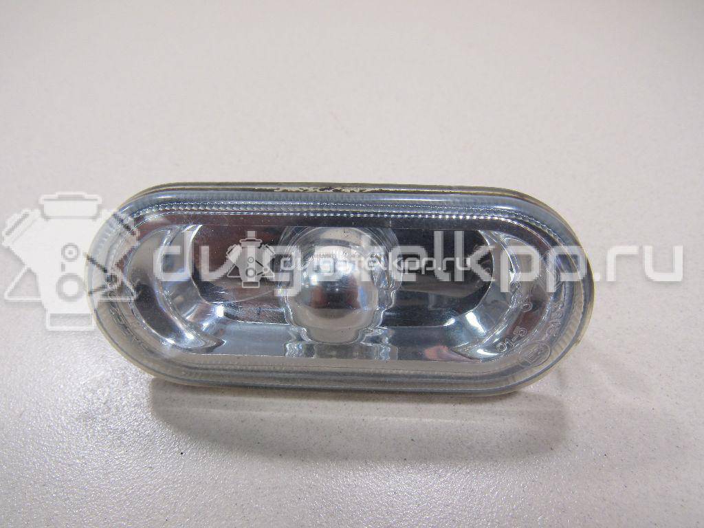 Фото Повторитель на крыло белый  2K0949117 для Volkswagen Multivan {forloop.counter}}