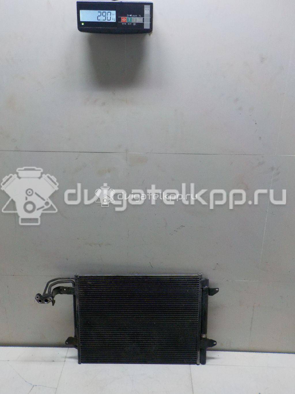 Фото Радиатор кондиционера (конденсер)  1T0820411E для Volkswagen Scirocco / Caddy / Touran / Golf {forloop.counter}}