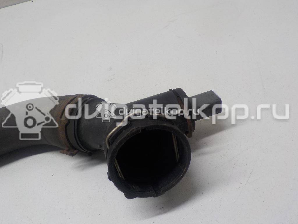 Фото Патрубок радиатора  1K0121086AJ для Volkswagen Touran / Caddy / Jetta / Golf {forloop.counter}}