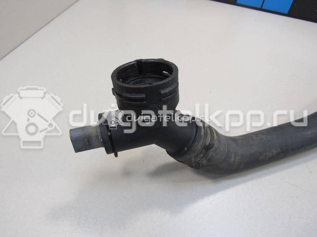 Фото Патрубок радиатора  1K0121086AJ для Volkswagen Touran / Caddy / Jetta / Golf {forloop.counter}}