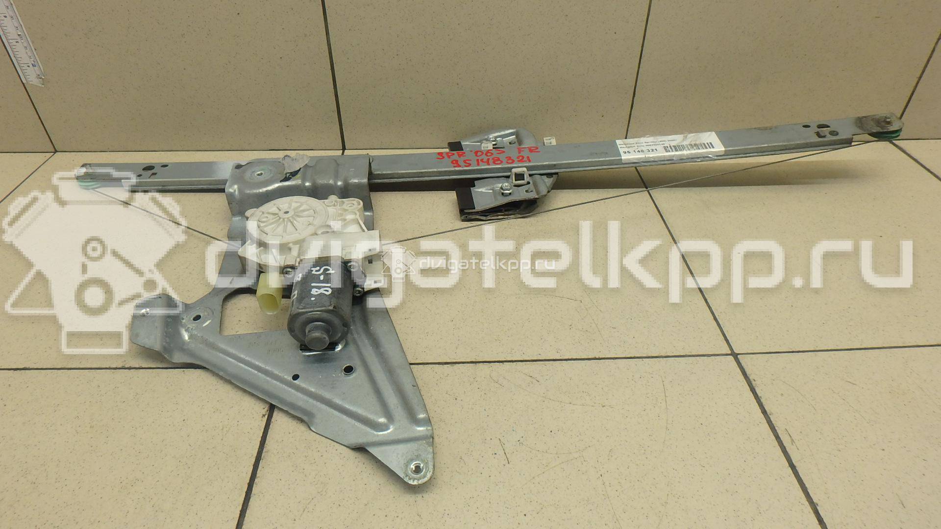 Фото Стеклоподъемник электр. передний правый  9067200146 для Volkswagen Crafter {forloop.counter}}