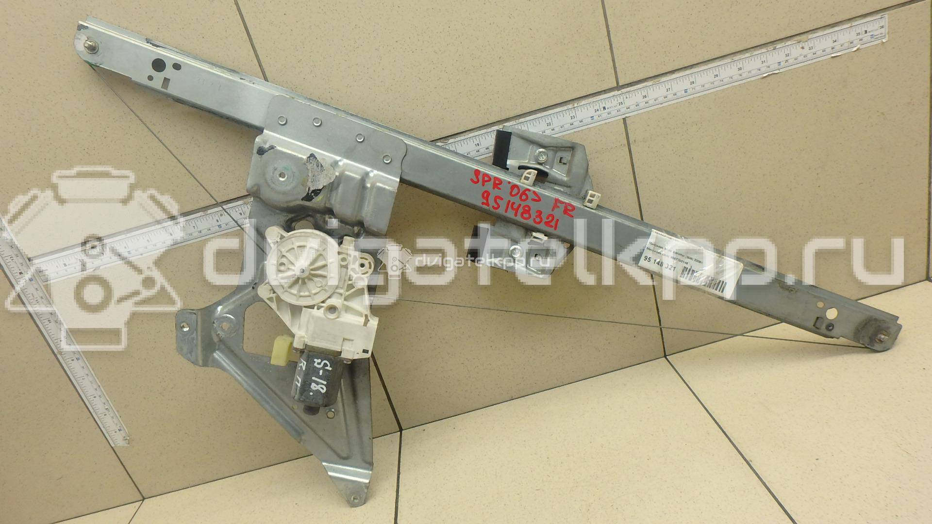 Фото Стеклоподъемник электр. передний правый  9067200146 для Volkswagen Crafter {forloop.counter}}