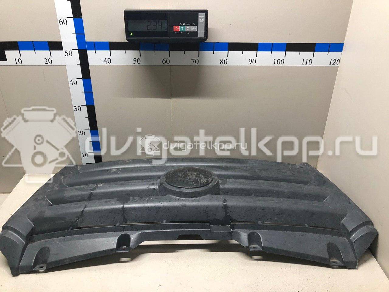 Фото Решетка радиатора  2E0853651D для Volkswagen Crafter {forloop.counter}}