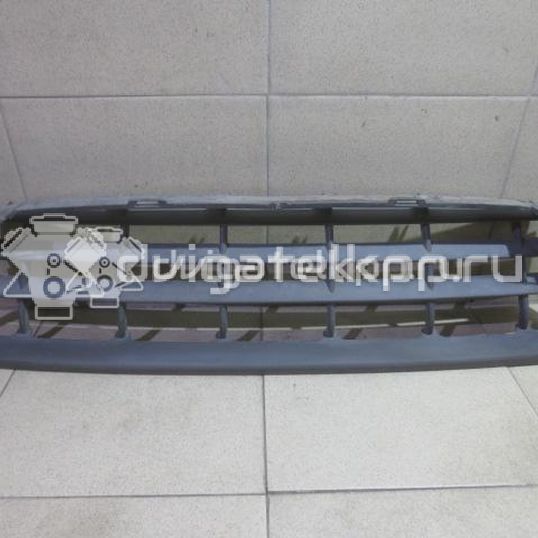 Фото Решетка в бампер центральная  2E0807835A для Volkswagen Crafter